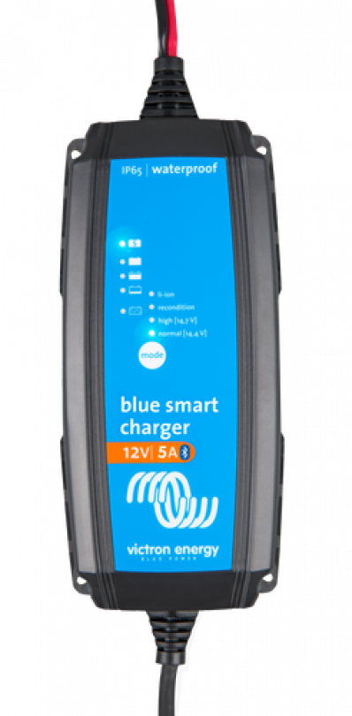 1508839552_upload_documents_775_500-Blue Smart IP65 Charger 5A (top)